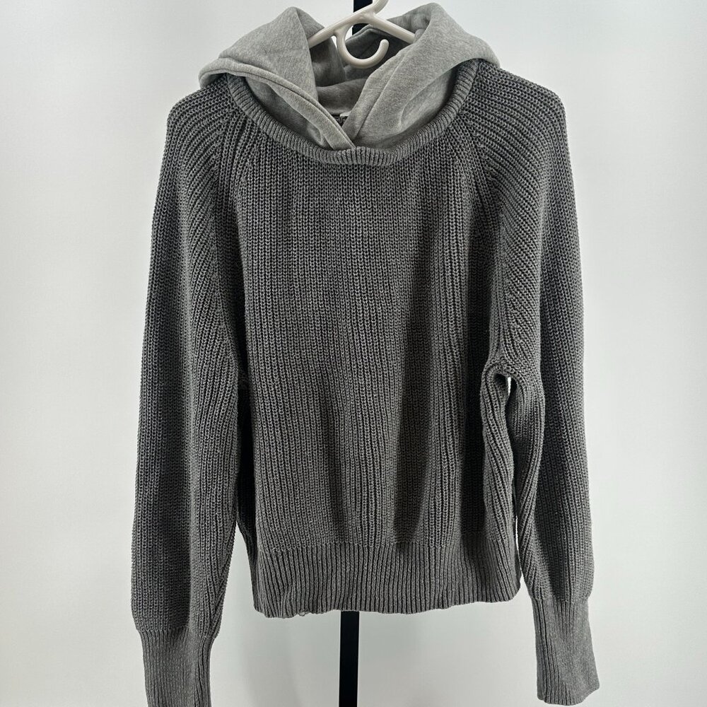 Sweater with hoodie